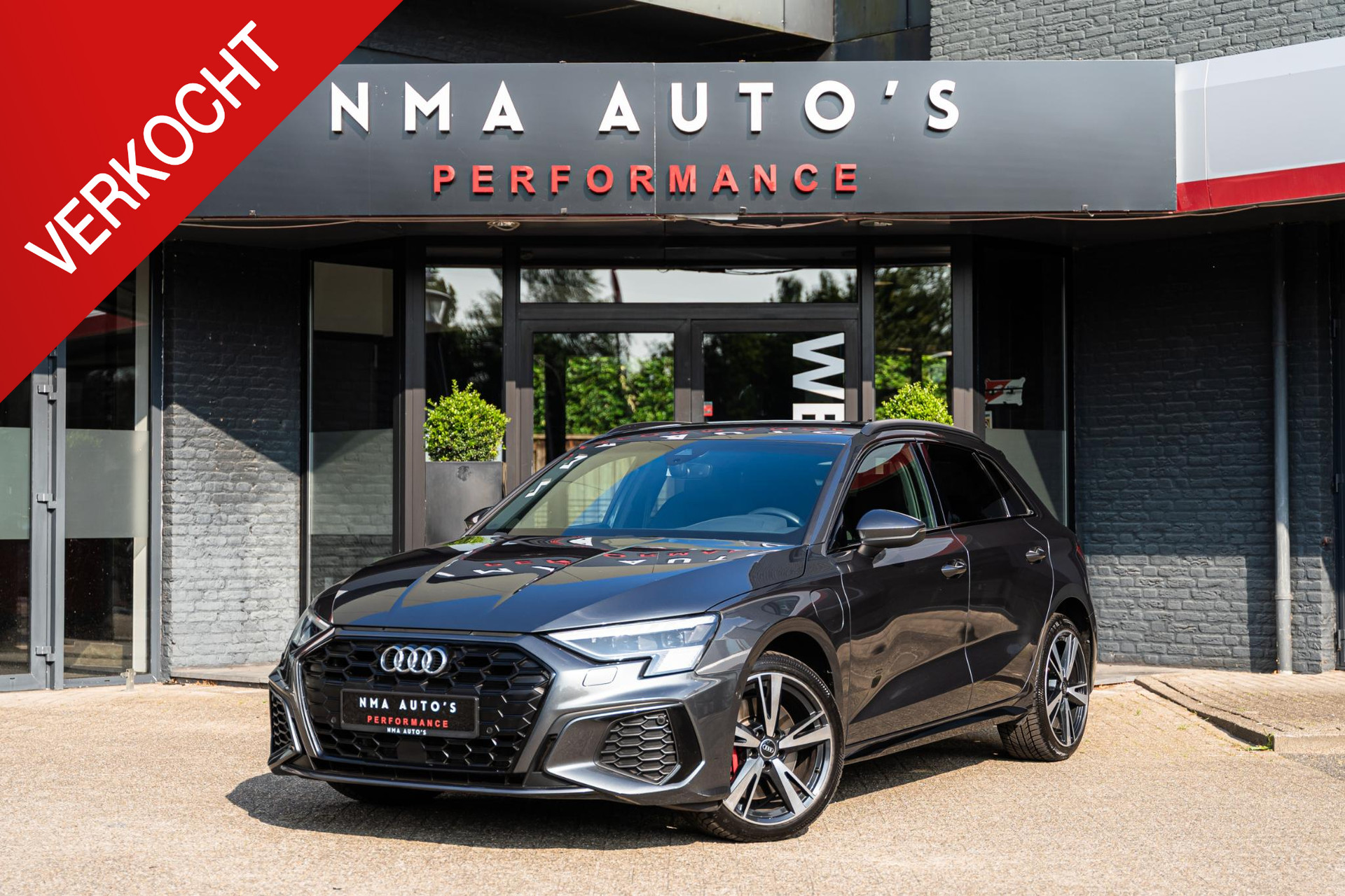 Audi A3 Sportback 45 TFSI e S edition Competition 45688214-0.jpg | NMA Auto's