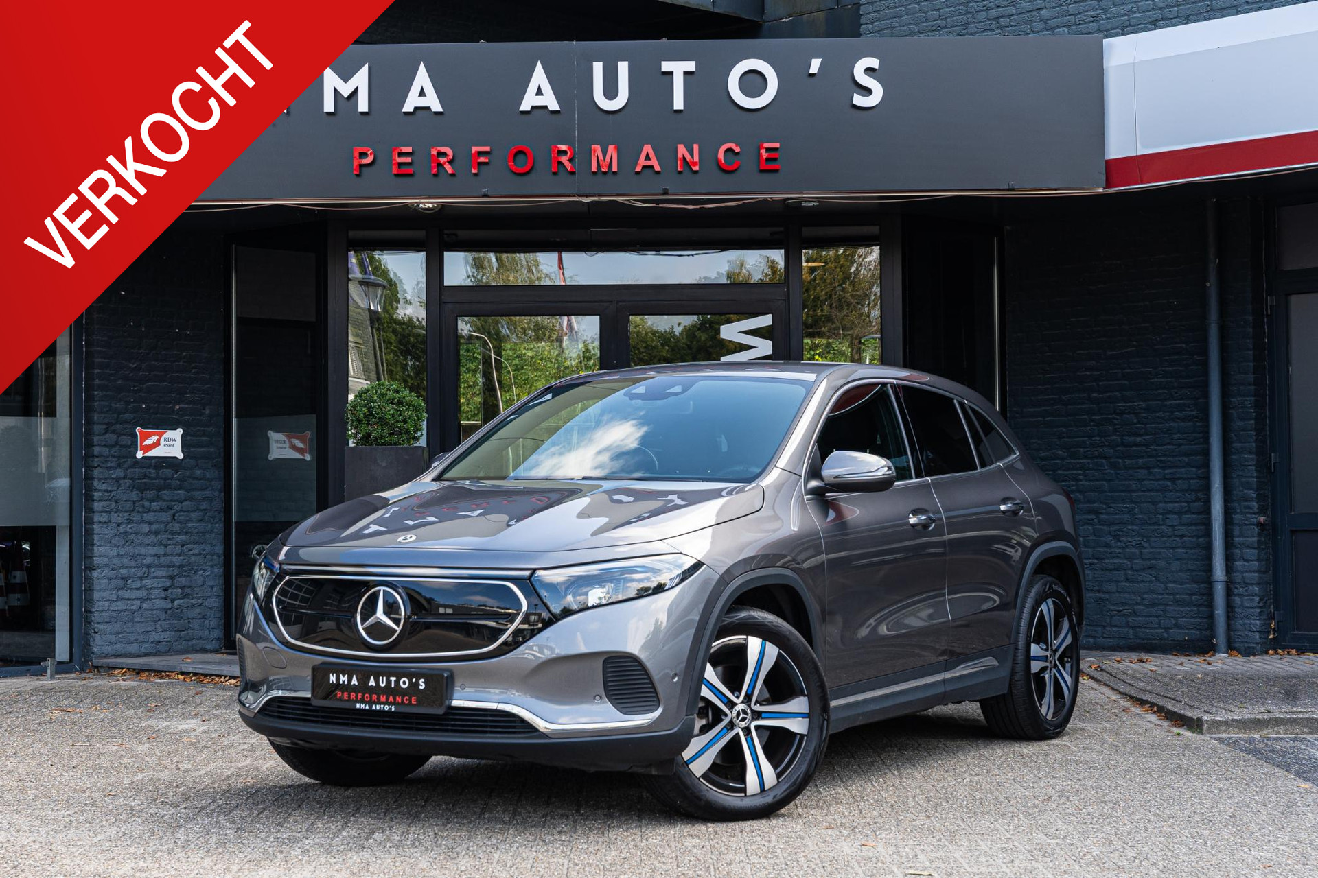 Mercedes-Benz EQA 250+ Business Solution Luxury 71 kWh 47388649-0.jpg | NMA Auto's