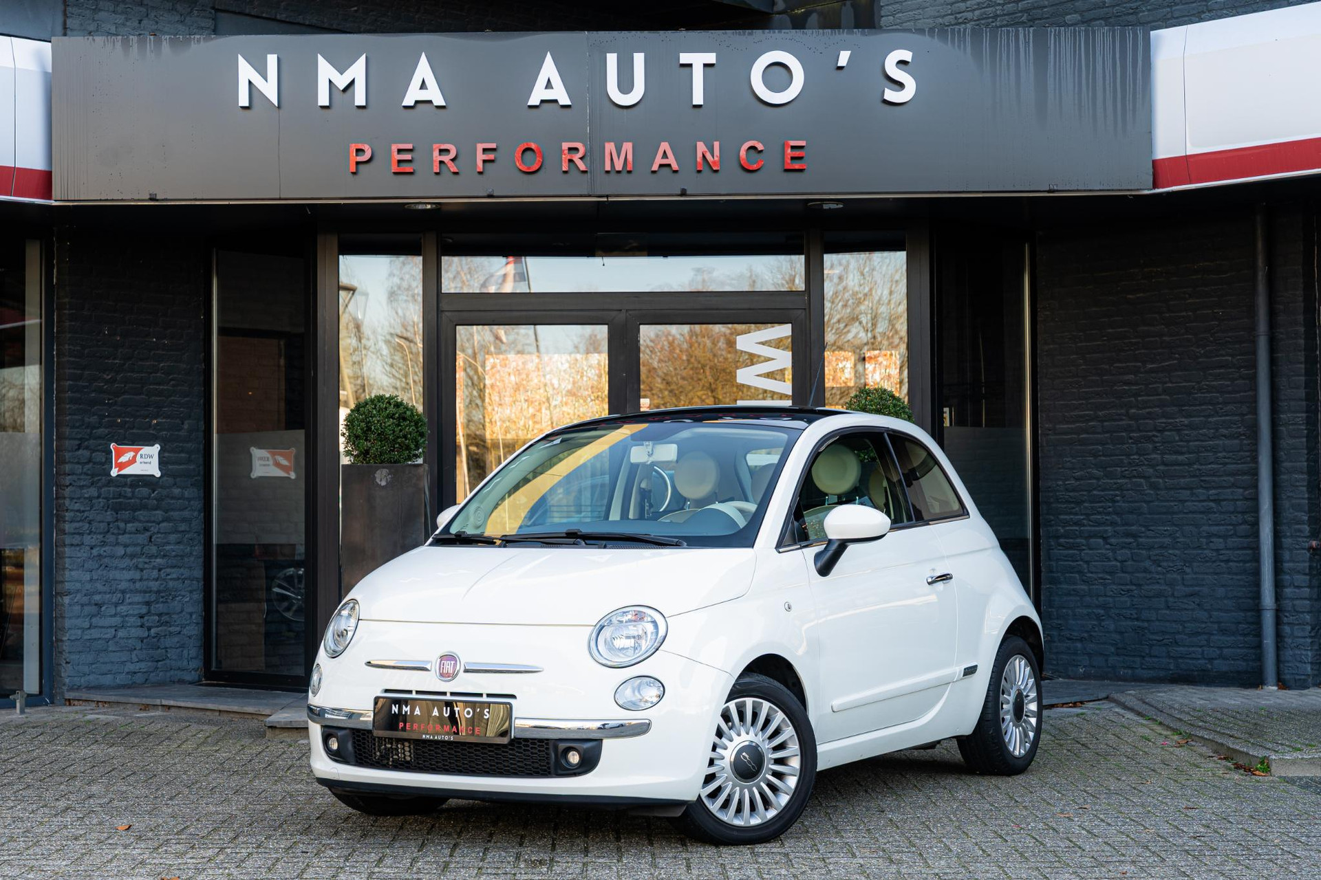 Fiat 500 0.9 TwinAir Lounge 49895533-0.jpg | NMA Auto's