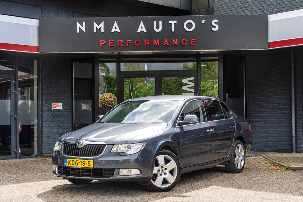 Škoda Superb 1.8 TSI Ambition 52186477-0.jpg | NMA Auto's