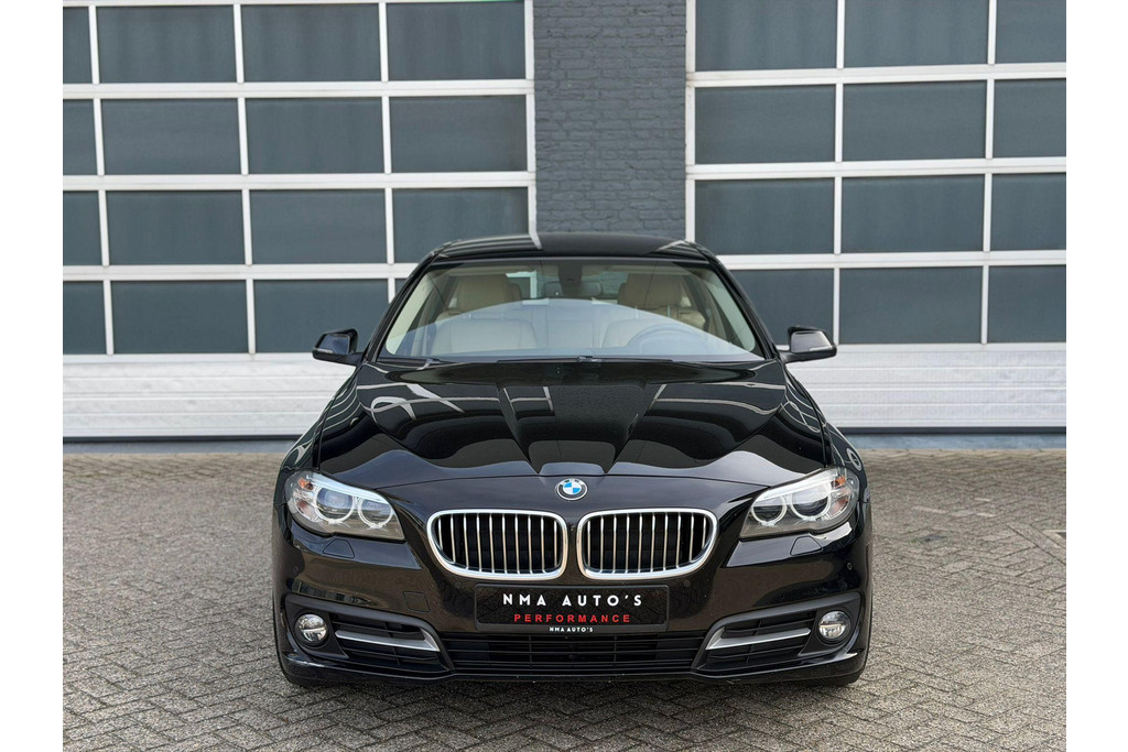 BMW 5 Serie Touring 520i Executive 52627407-0.jpg | NMA Auto's